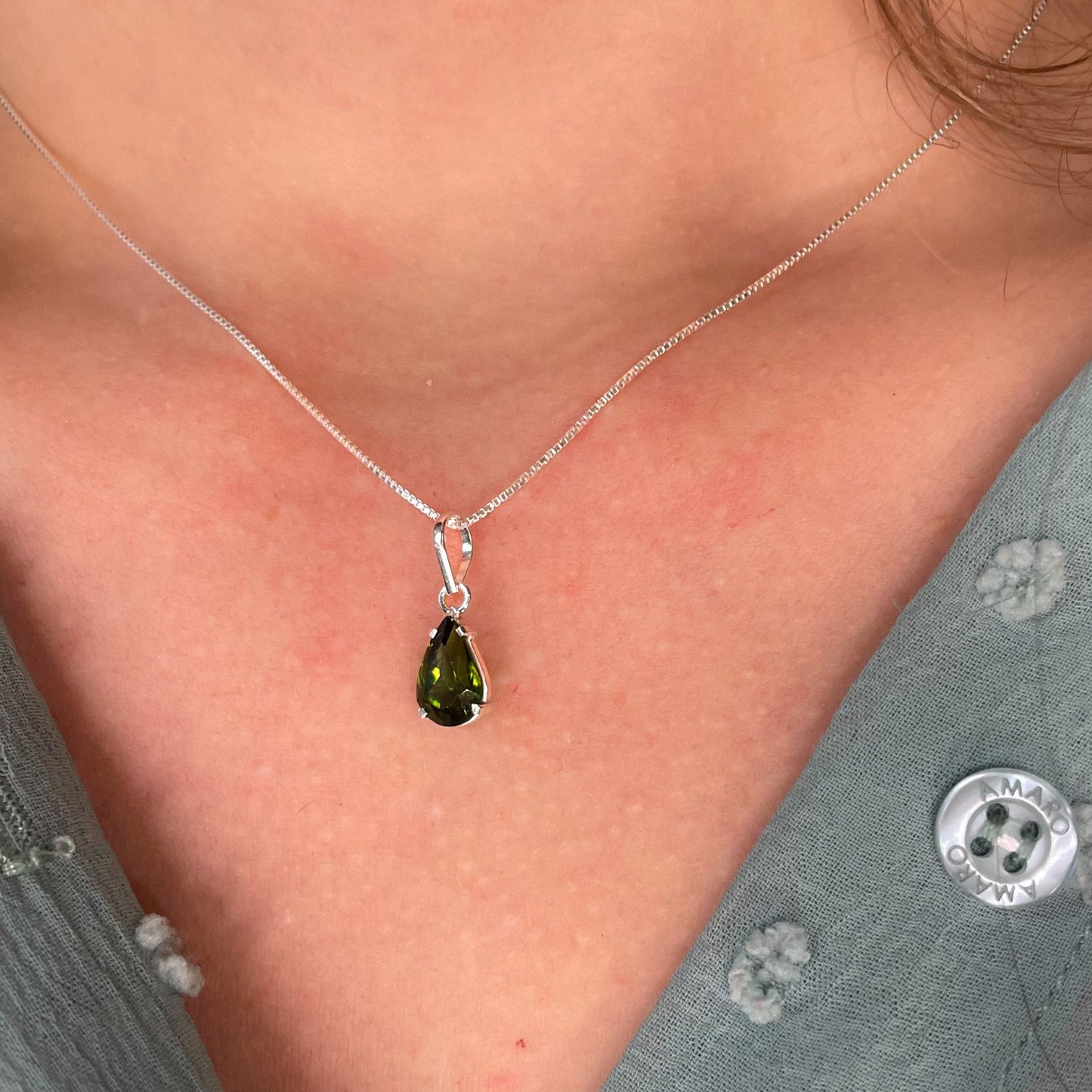 Pingente Ilumiara Turmalina verde e Prata Kahla