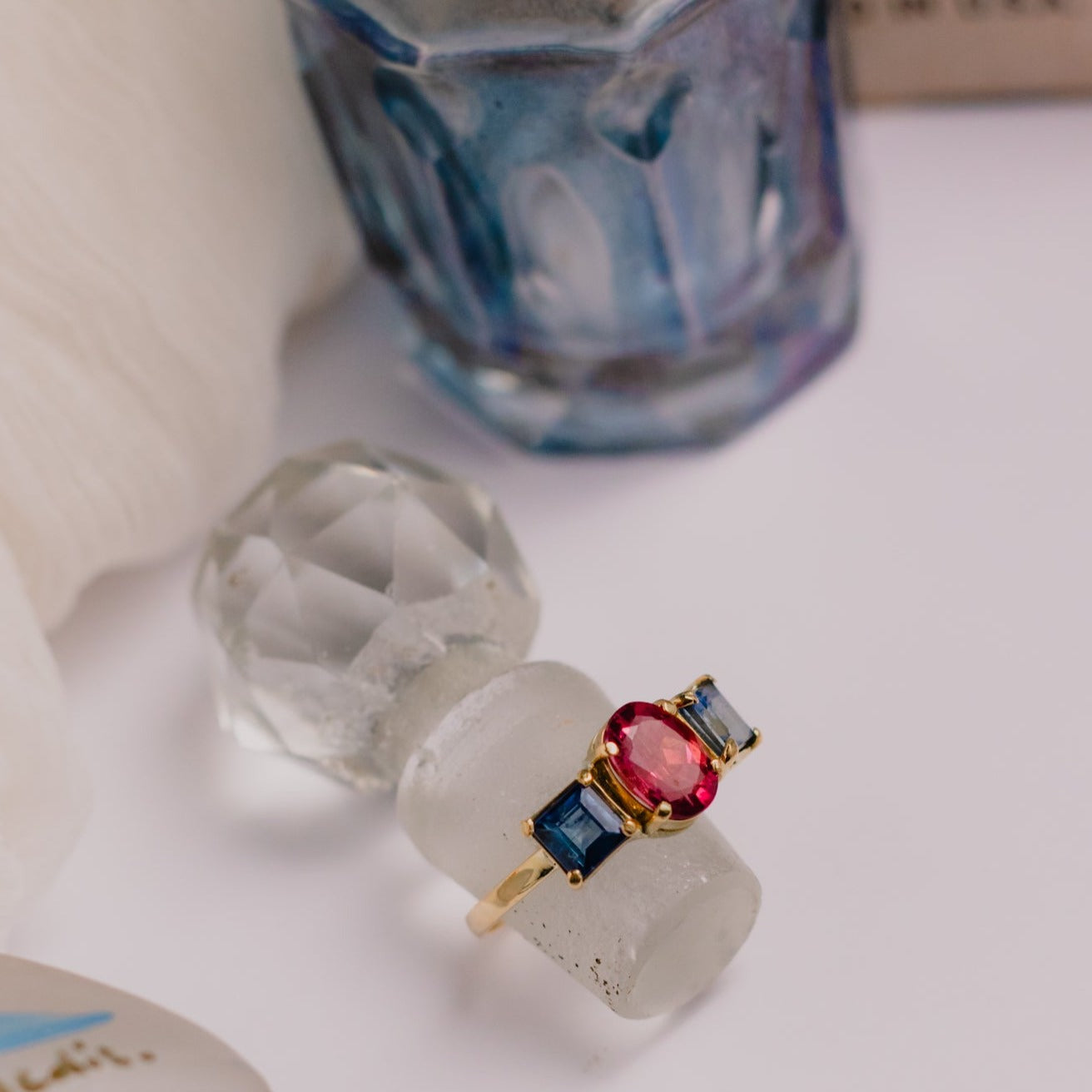 Anel Turmalina Rosa, Topázio London e Ouro 18k Kahla