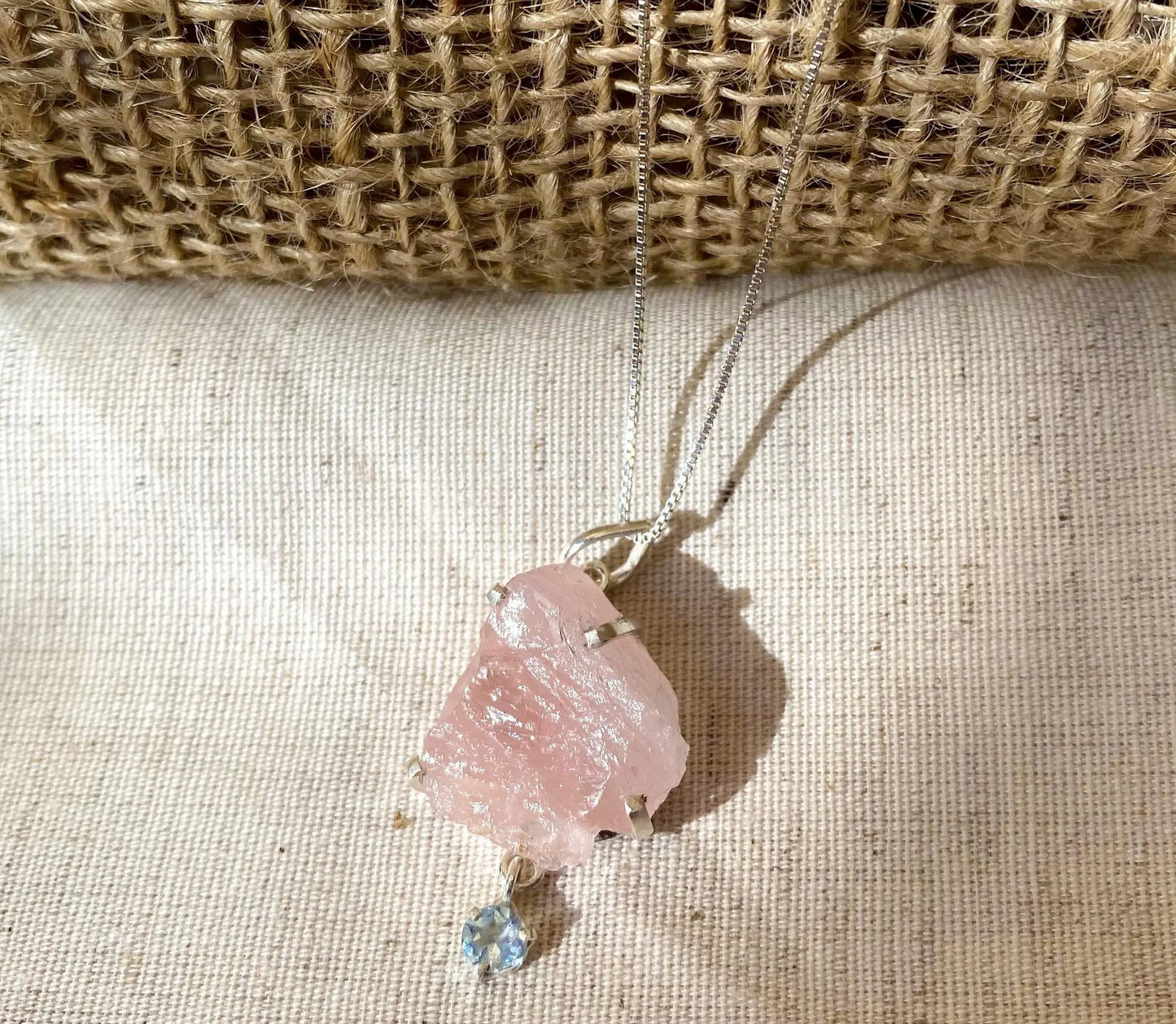 Pingente Purnam Quartzo Rosa, Água-Marinha e Prata usekahla.com