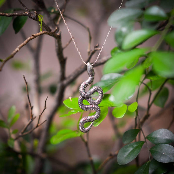 Pingente Serpente Prata usekahla.com
