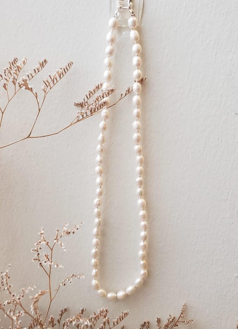 Colar de Pérolas Barrocas Naturais & Prata usekahla.com