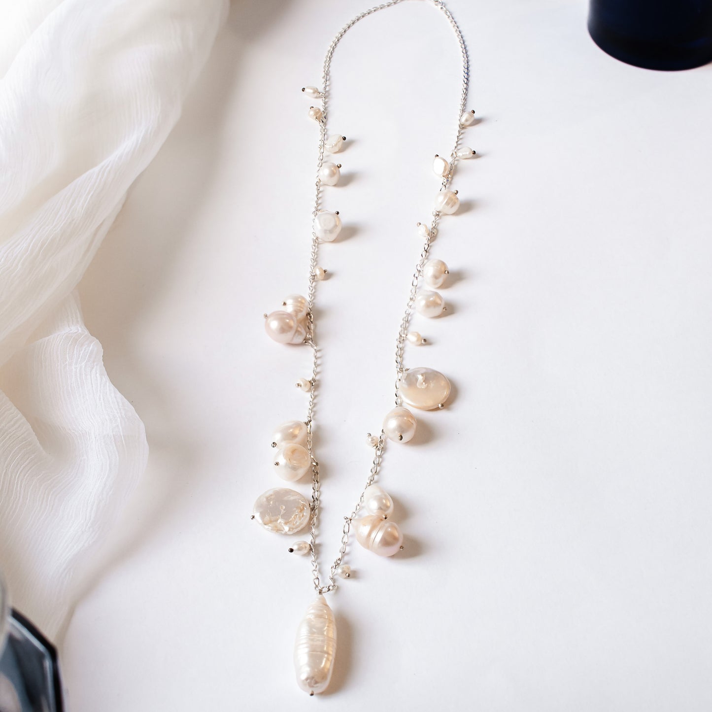 Colar Maria Betânia | Pérolas Barrocas e Prata usekahla.com