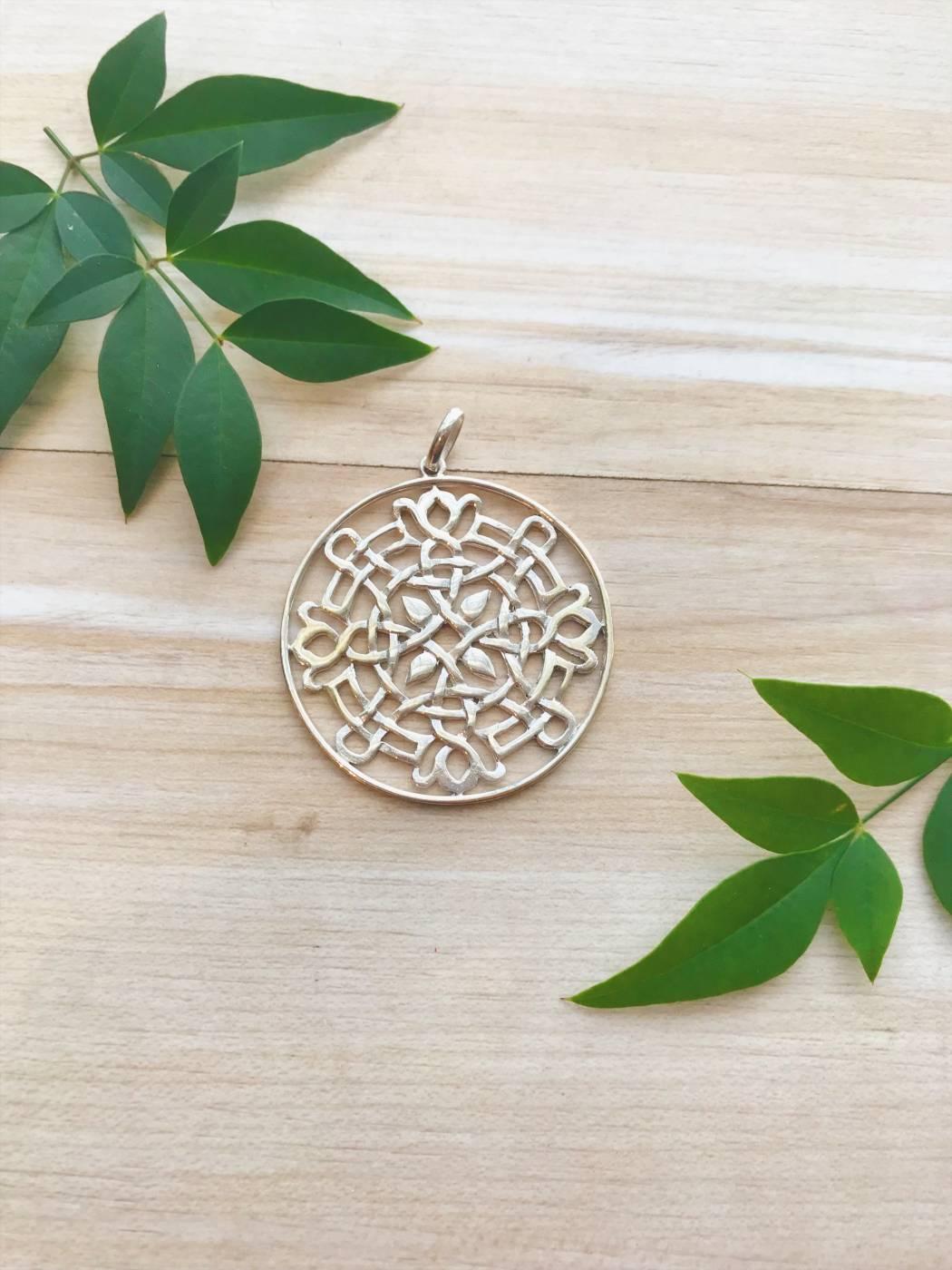 Pingente Mandala Celta | Prata 925 usekahla.com
