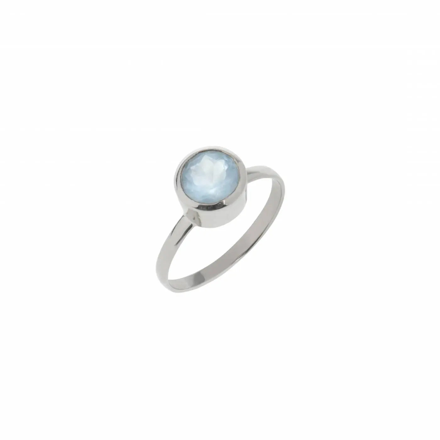 Anel Solitário English | Água Marinha e Ouro Branco 18k usekahla.com