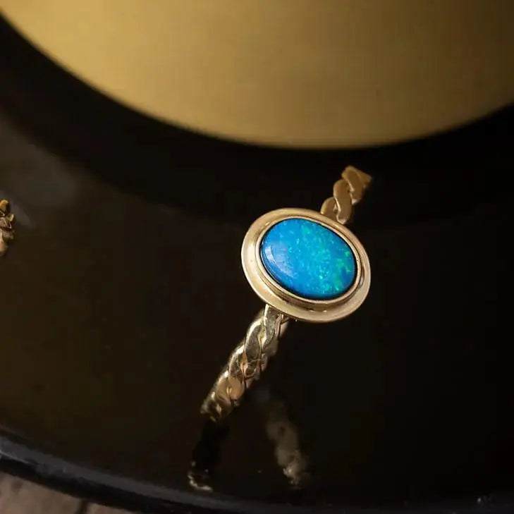 Anel Solitário Uno | Opala Double e Ouro 18k usekahla.com