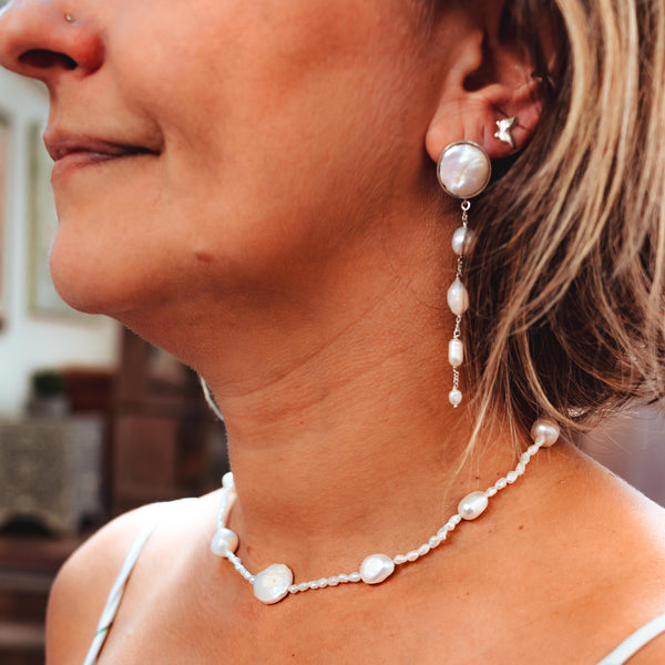Colar Choker Maria Bonita Pérolas Barrocas e Prata usekahla.com