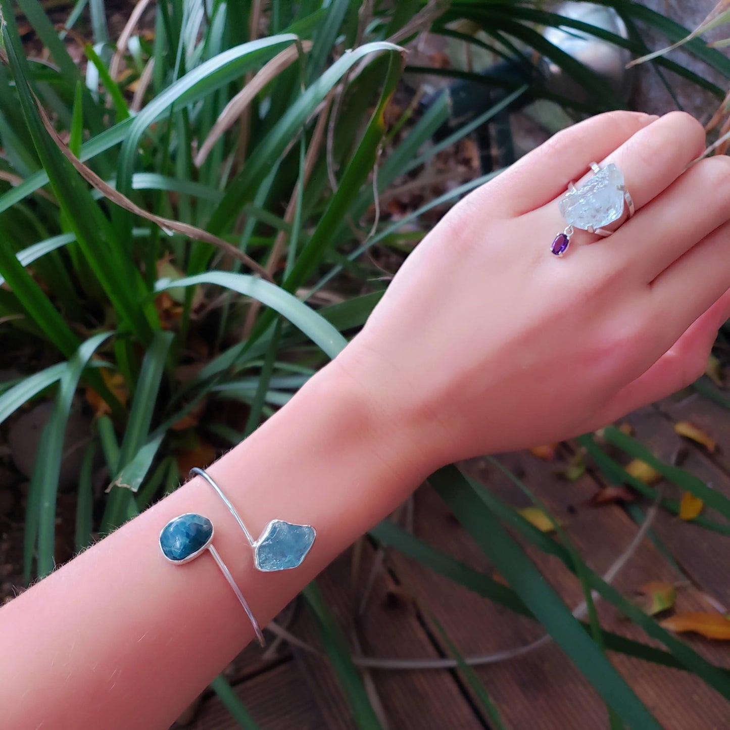 Pulseira Renovação Apatita, Água Marinha e Prata usekahla.com