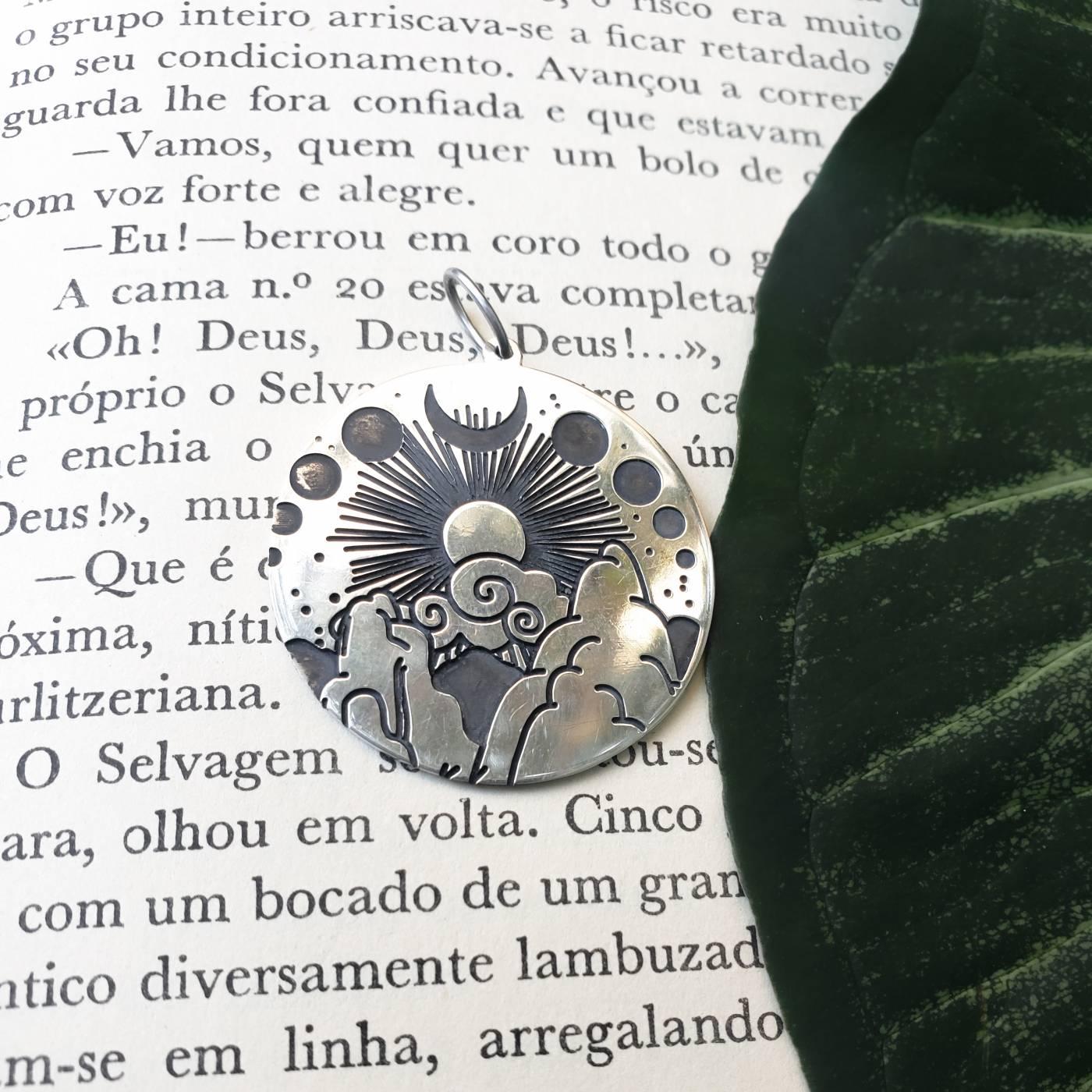Pingente Medalha Todas as Luas | Prata 925 usekahla.com