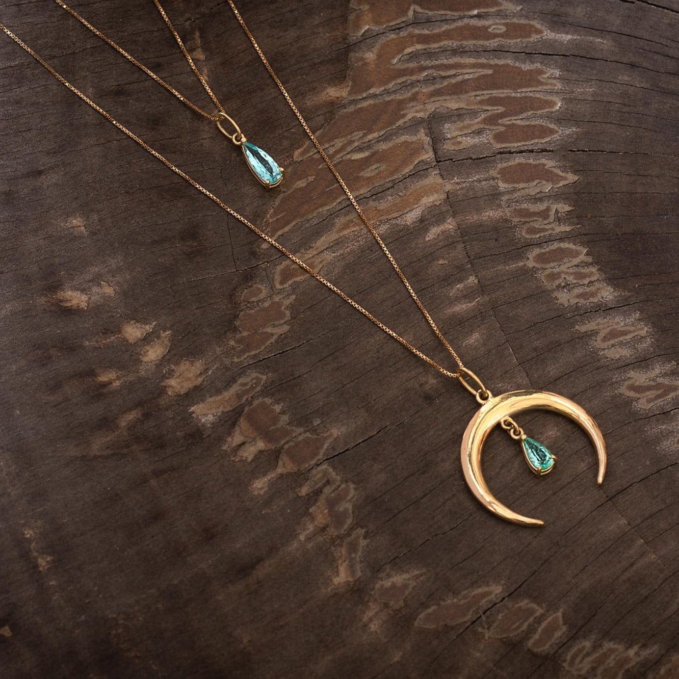 Pingente Lua Crescente com Turmalina Paraíba | Ouro 18k usekahla.com