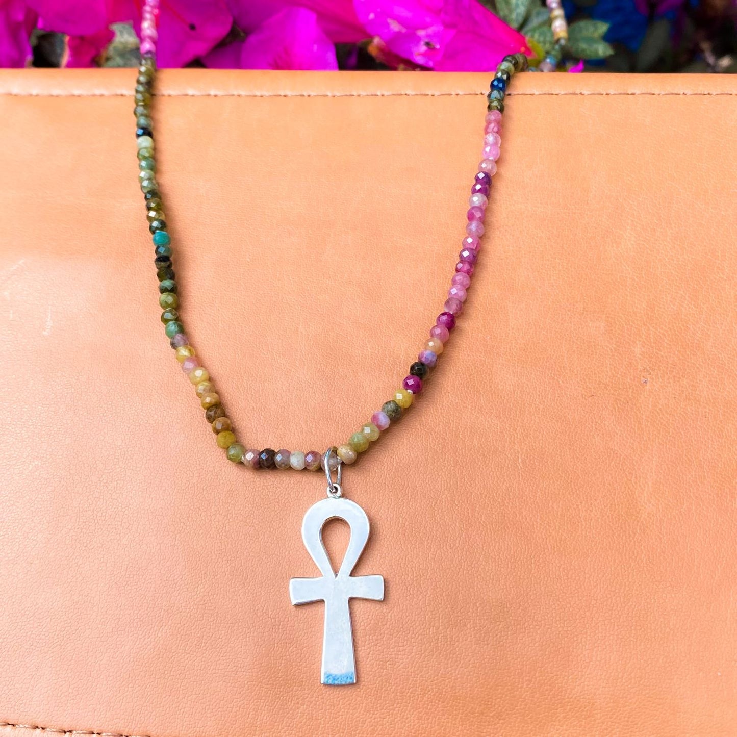 Pingente Cruz Ankh Prata usekahla.com