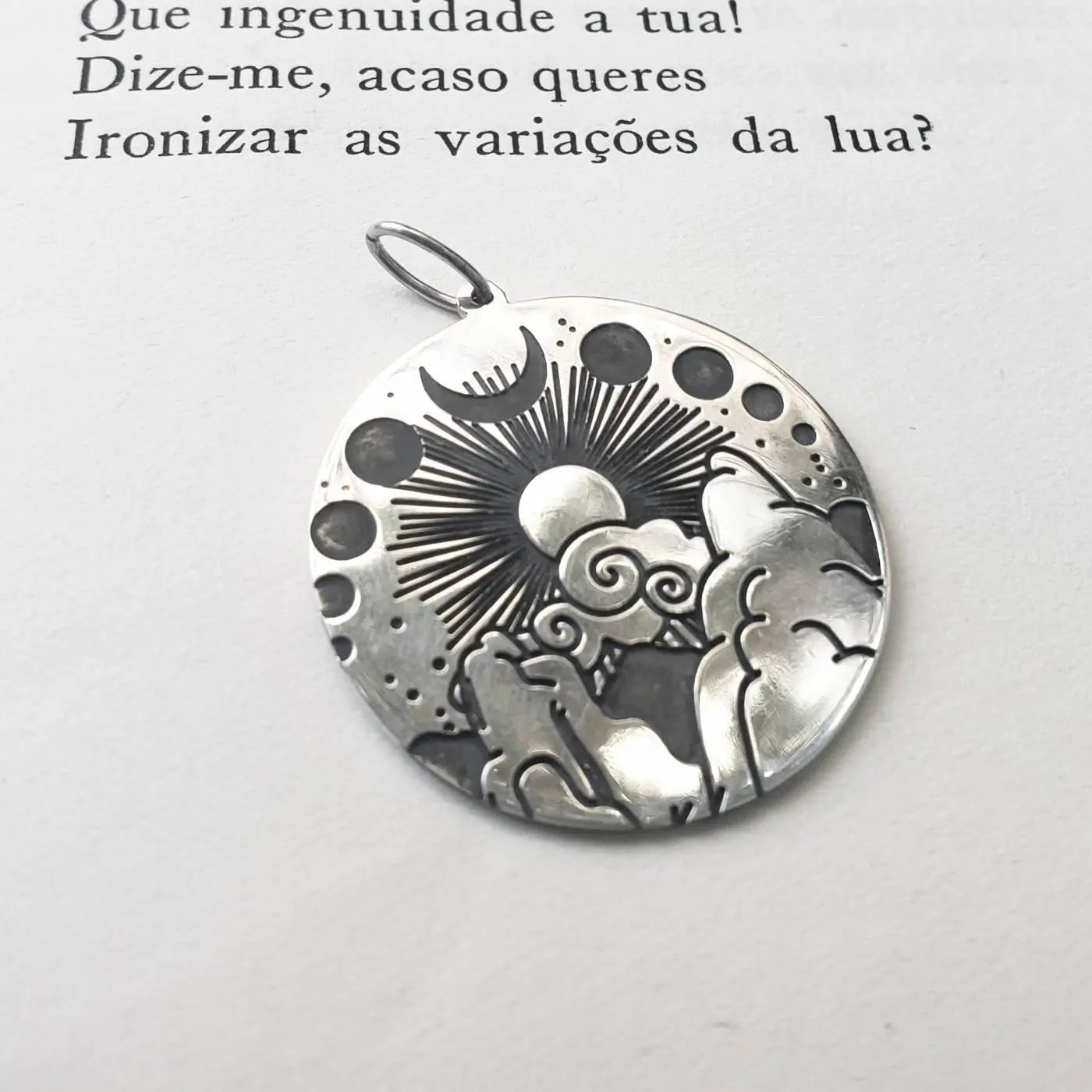 Pingente Medalha Todas as Luas | Prata 925 usekahla.com