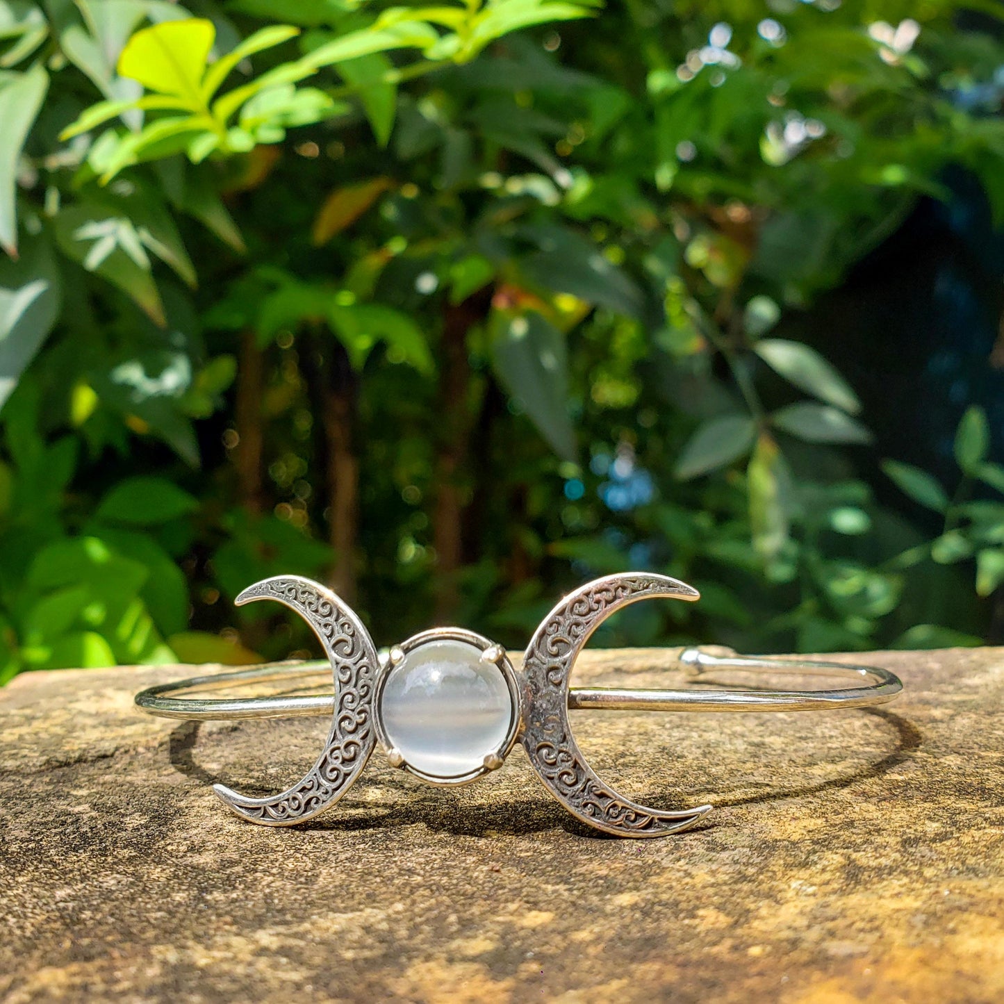 Pulseira Triluna | Pedra da Lua e Prata 925 usekahla.com