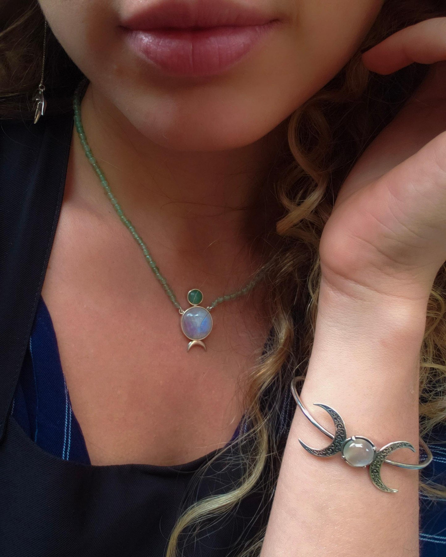 Pulseira Triluna | Pedra da Lua e Prata 925 usekahla.com