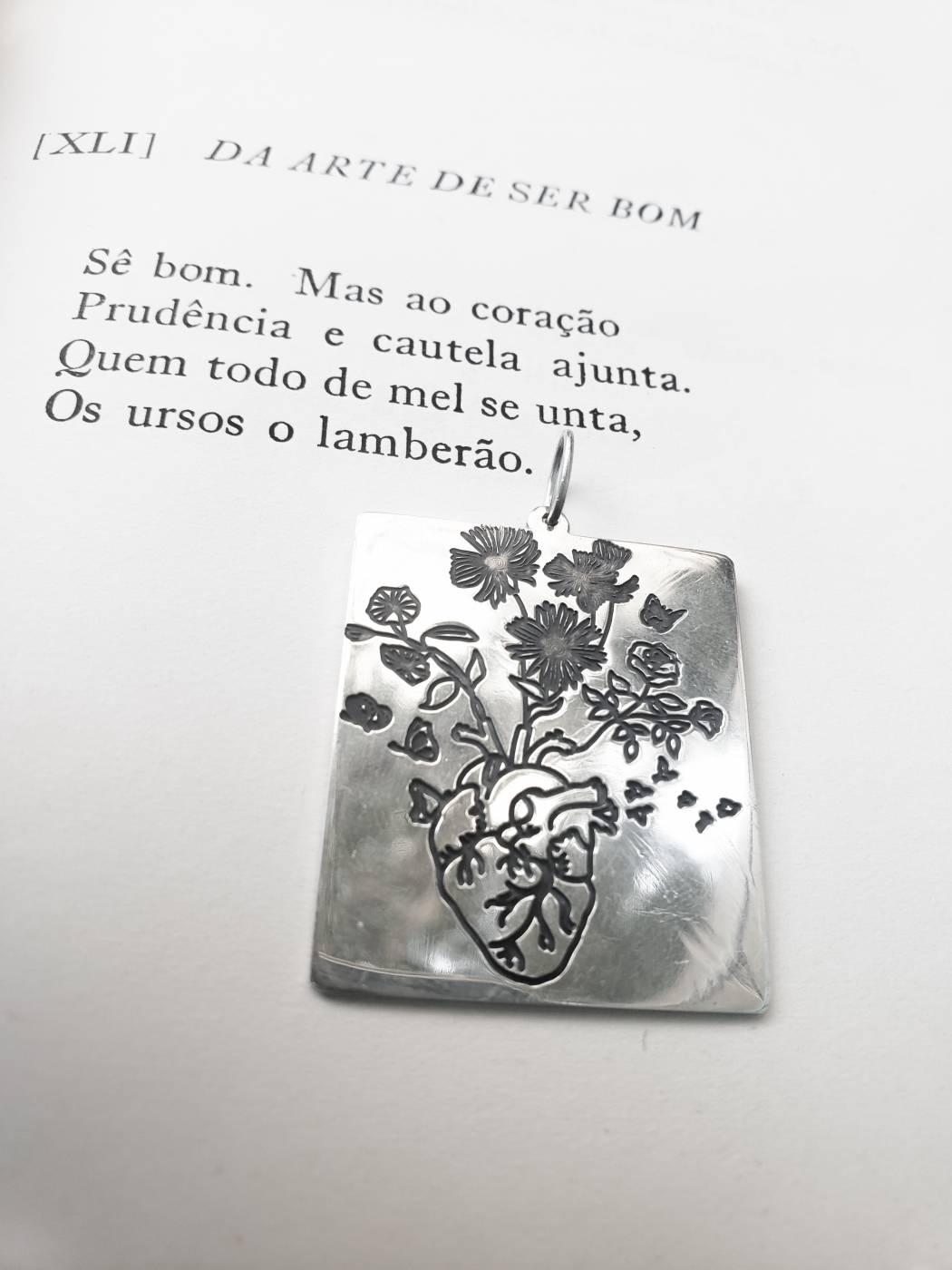 Pingente  Caro Cuore Coração Florido | Prata 925 usekahla.com
